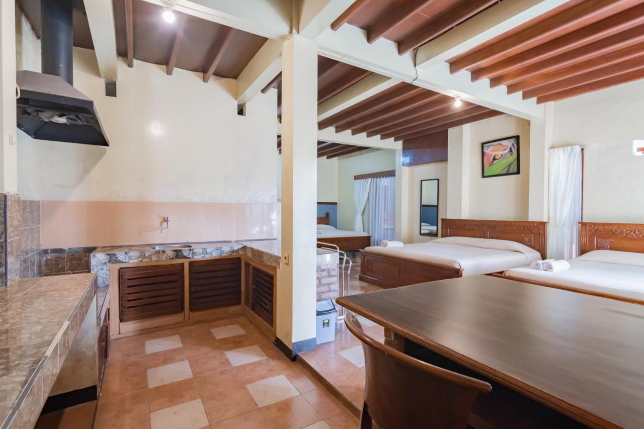 Samakta Guest House Лембанг Екстериор снимка
