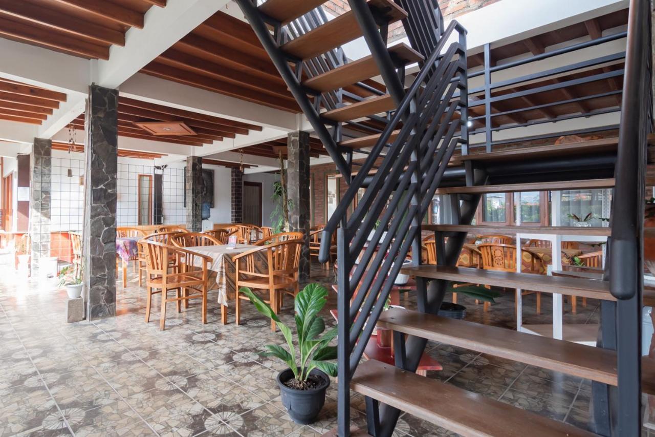 Samakta Guest House Лембанг Екстериор снимка