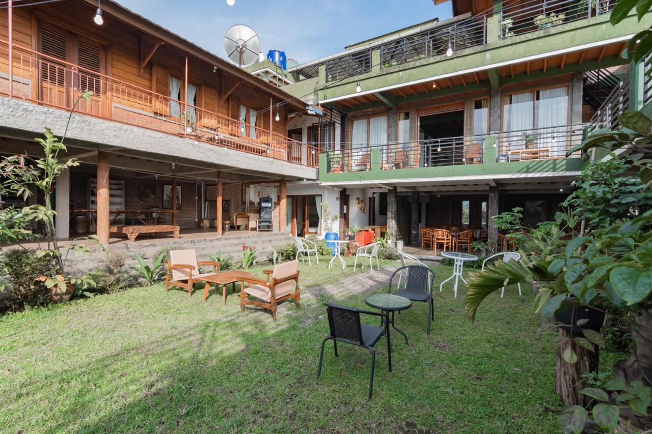 Samakta Guest House Лембанг Екстериор снимка